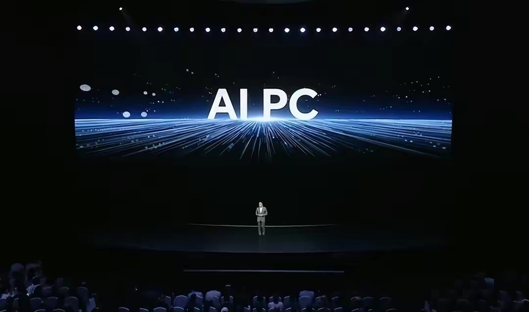 AI PC革命浪潮之巅,ibbot手机:握在掌中的未来“超脑节点”